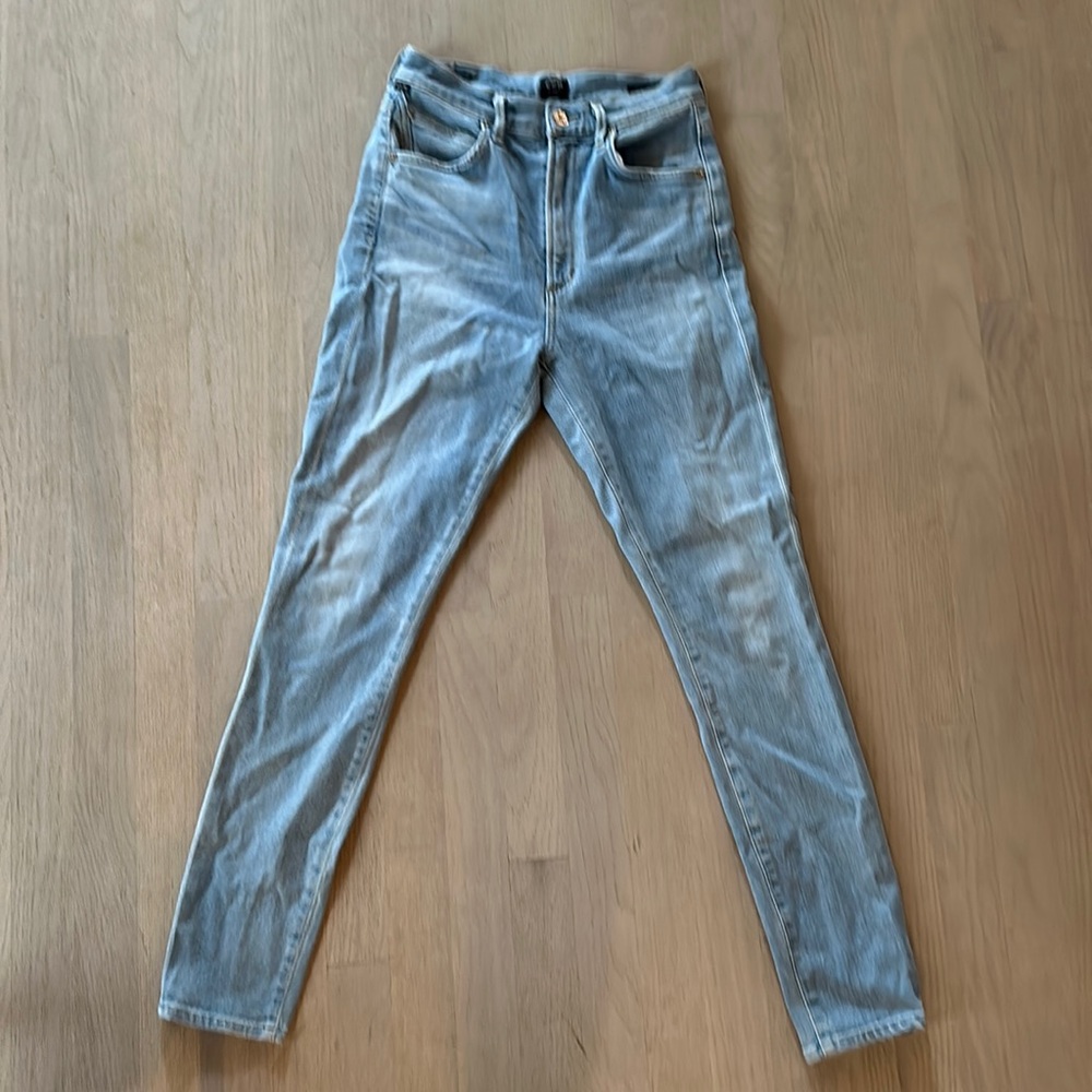 Size 26 Chrissy Uber high rise skinny jeans